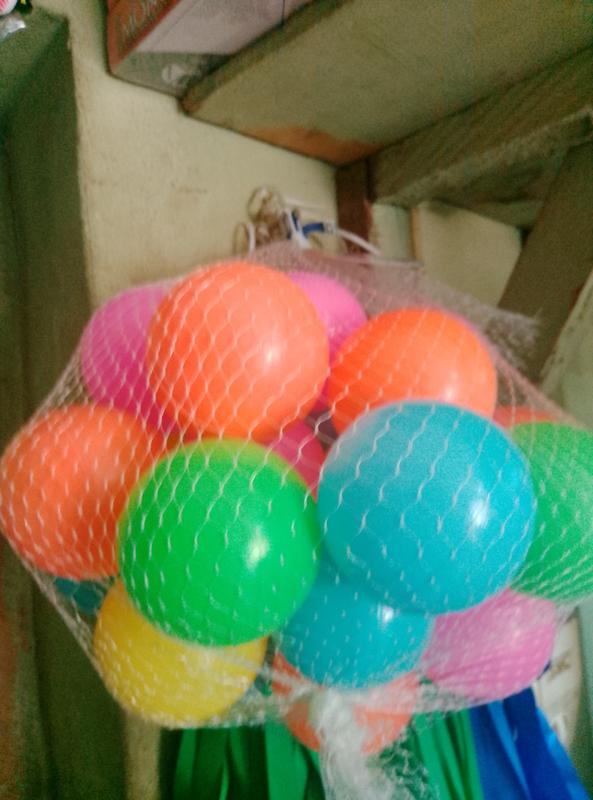 Small coloured balls